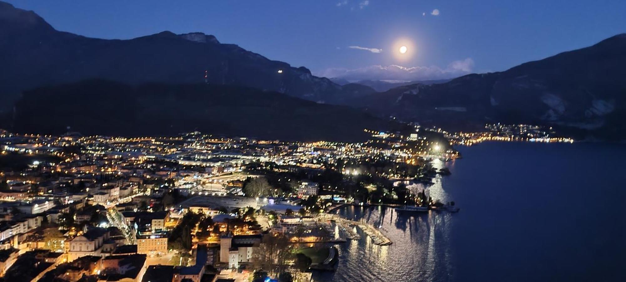 Appartamento Laura Riva del Garda Extérieur photo